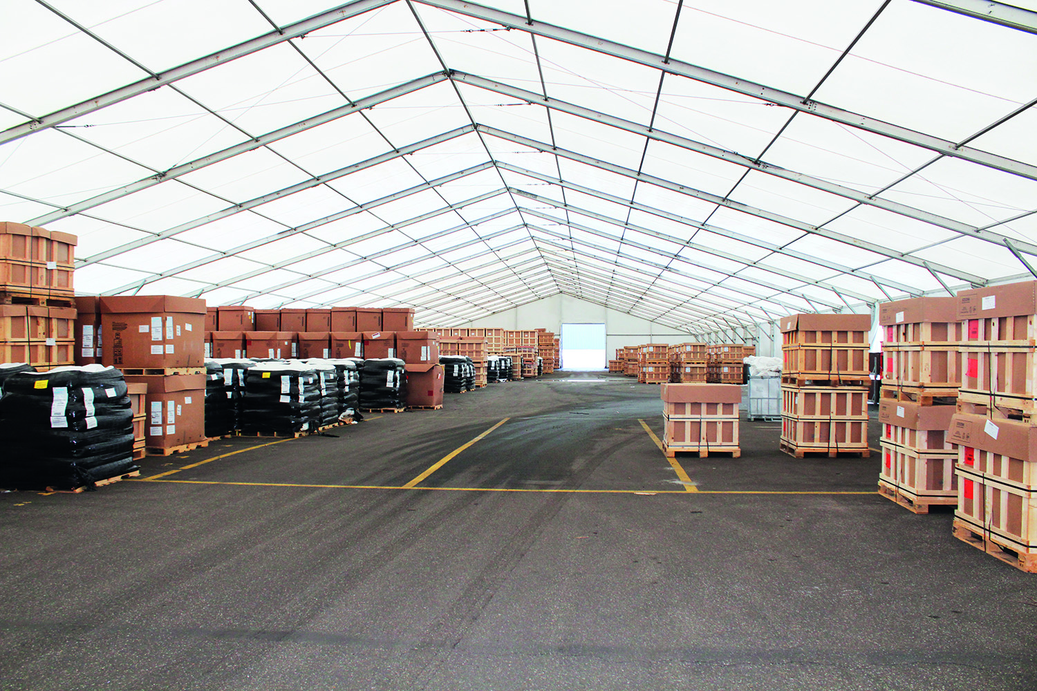 Tent voor opslag en bedrijfsruimte